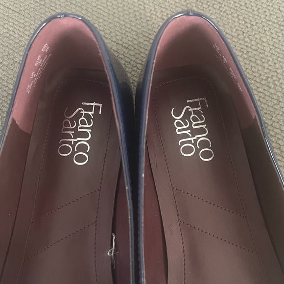 Franco Sarto Women's Blue Patent Leather Shoes - Picture 2 of 4